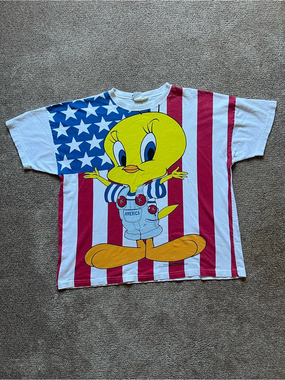 VTG ‘95 Tweety Bird Looney Tunes American Flag White Tee